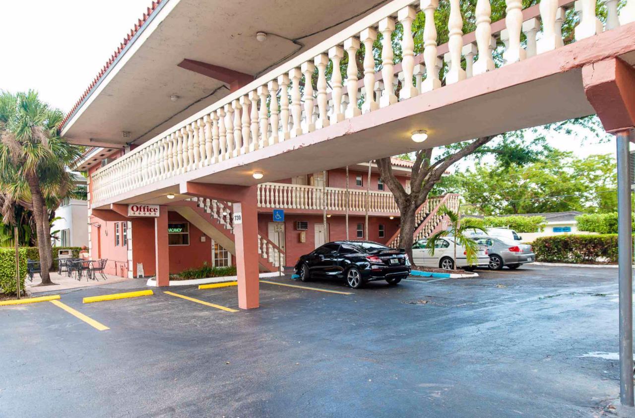 Gables Inn Miami Exterior foto